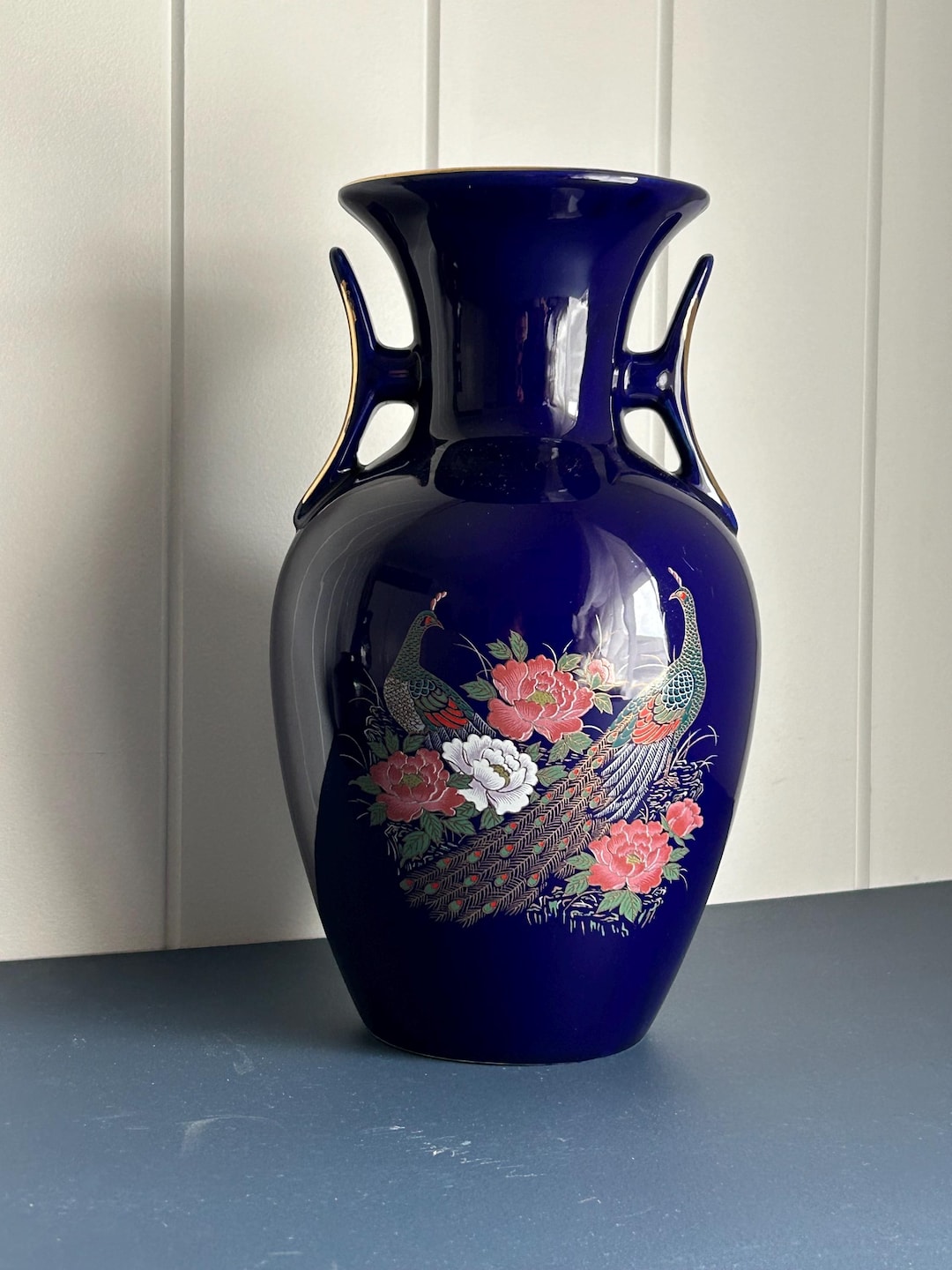 日本製の花瓶 | 磁器 | コバルトブルー | 孔雀と花の花瓶 | 大型