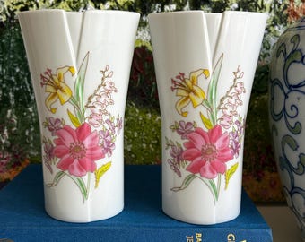 Retro Pastel Lily Floral Vases | Set of 2 | Porcelain | Japanese Maker's Mark IK | Vintage Home Decor