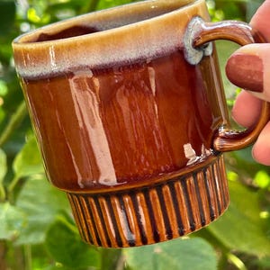 Retro Brown Ceramic Mug | 1970s Vintage | Mid-Century Modern Drinkware | Made in China | Stackable Kitchenware
