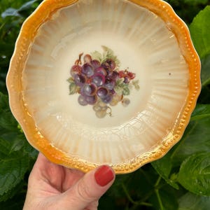 Victoria China Czechoslovakia | Bowl | Grape Motif with Yellow/Orange Scalloped Edge | Collectible|  14cm | Porcelain Dish