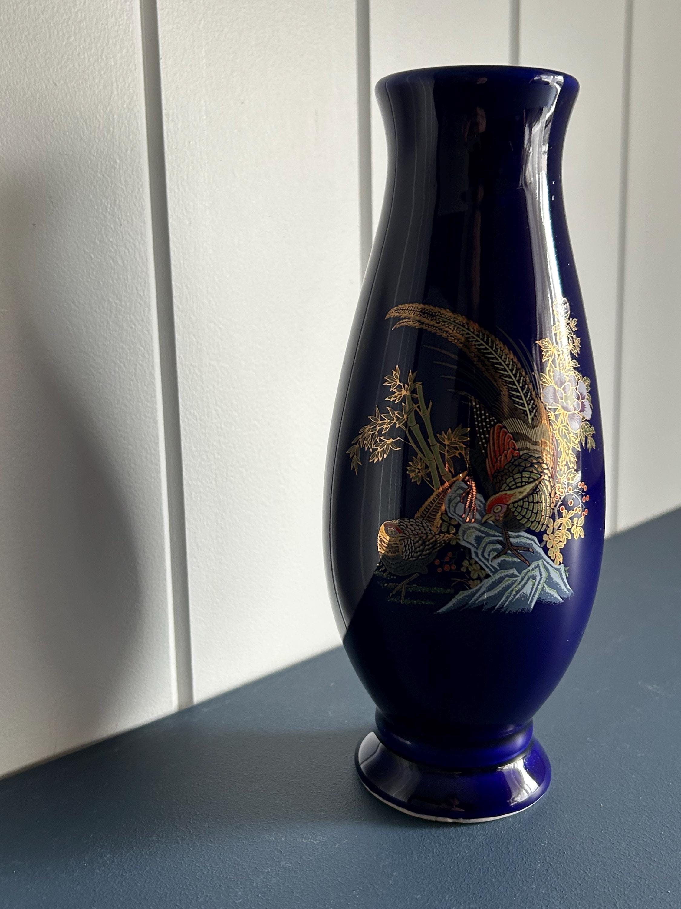 九谷焼風 | コバルトブルーの花瓶 | 金彩キジと花のモチーフ | 磁器