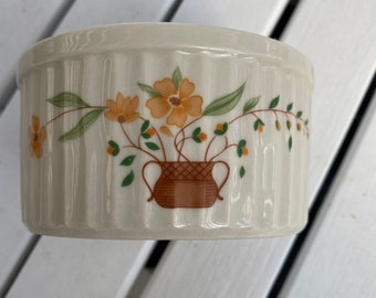 Vintage Countryside Stoneware Ramekins | Floral Design | Made in Japan | Set of 2 (4 sets available) | Oven-to-Table | 10cm Diameter