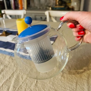 Vintage 1990s Bodum Assam Tea Press | Vibrant Blue Teapot | Danish Design | Heat-Resistant Glass | 1L Capacity | Scandinavian Kitchen Decor image 18