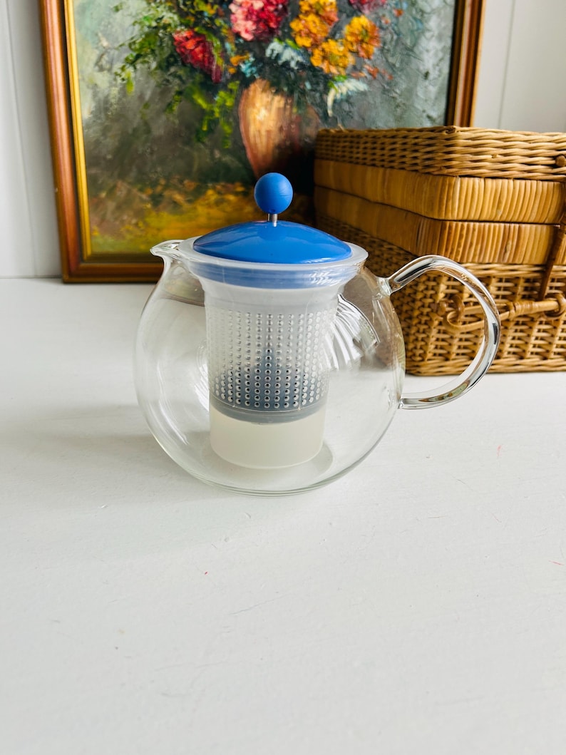 Vintage 1990s Bodum Assam Tea Press | Vibrant Blue Teapot | Danish Design | Heat-Resistant Glass | 1L Capacity | Scandinavian Kitchen Decor image 2