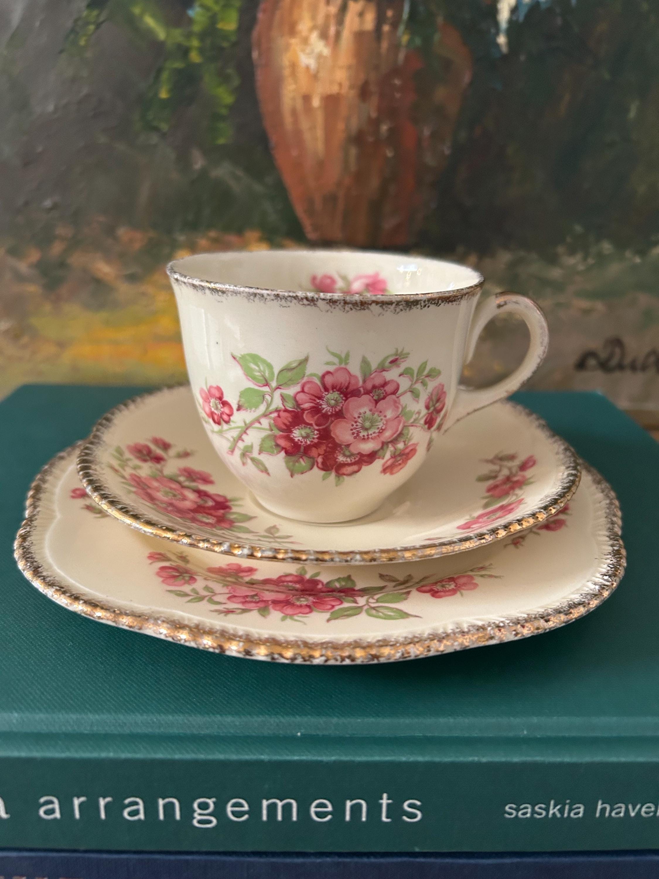 Woods Ivory Ware England | ティーカップ、ソーサー、プレート