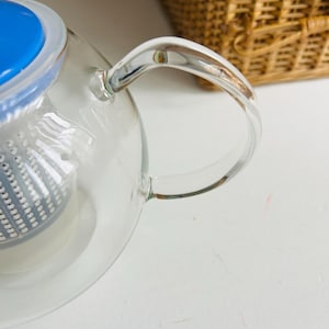 Vintage 1990s Bodum Assam Tea Press | Vibrant Blue Teapot | Danish Design | Heat-Resistant Glass | 1L Capacity | Scandinavian Kitchen Decor image 4