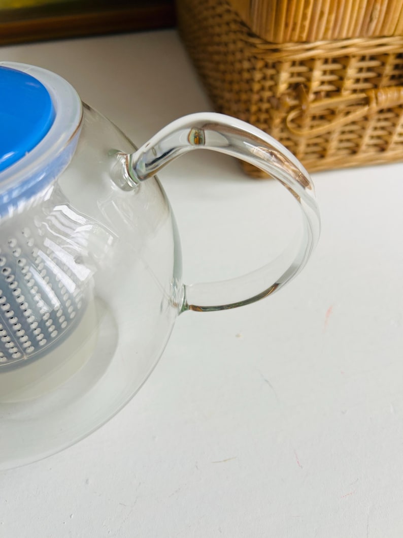 Vintage 1990s Bodum Assam Tea Press | Vibrant Blue Teapot | Danish Design | Heat-Resistant Glass | 1L Capacity | Scandinavian Kitchen Decor image 4