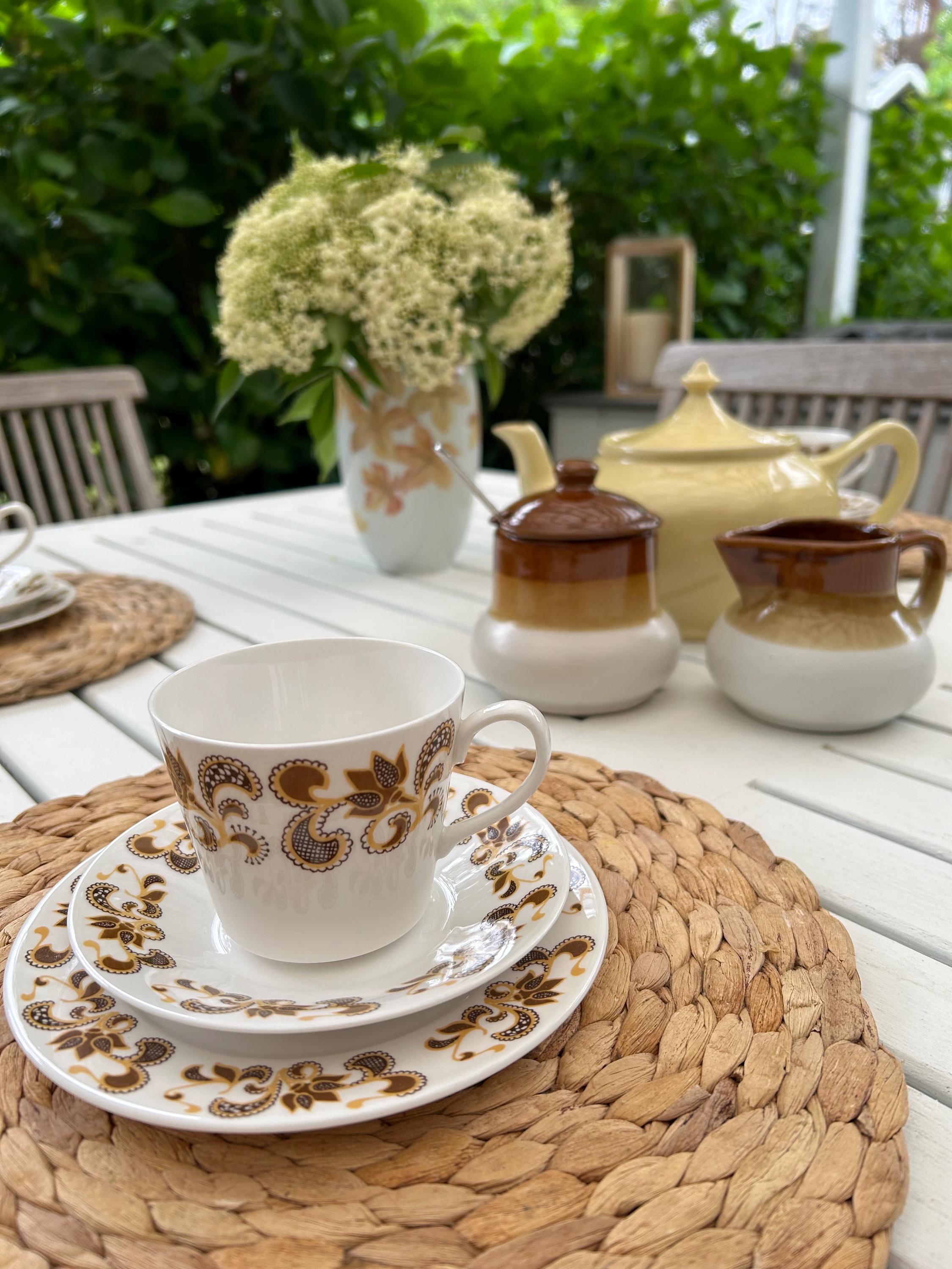 Hutschenreuther | ヴィンテージ花瓶 | 秋の葉模様 | ドイツ製磁器