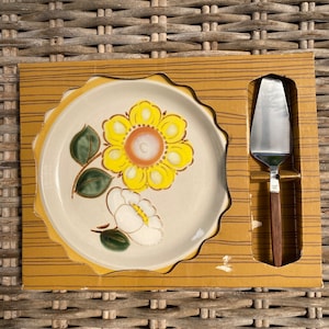 Retro Midland Steinzeug Kuchenplatte | Kollektion Sunburst 1810 | 1970er Jahre Blumen Serviergeschirr | Japan