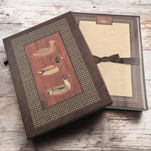 Vintage Duck Stationery Set – Sealed Letter Paper in Cardboard Folder – Animal Motif – 80s 90s Writing Paper – Gift for Letter Lovers