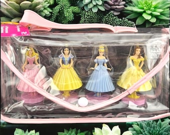 Disney Princess Figurine Set – Aurora, Belle, Cinderella & Snow White – Disney Store – 4 PVC Figures + Carry Bag