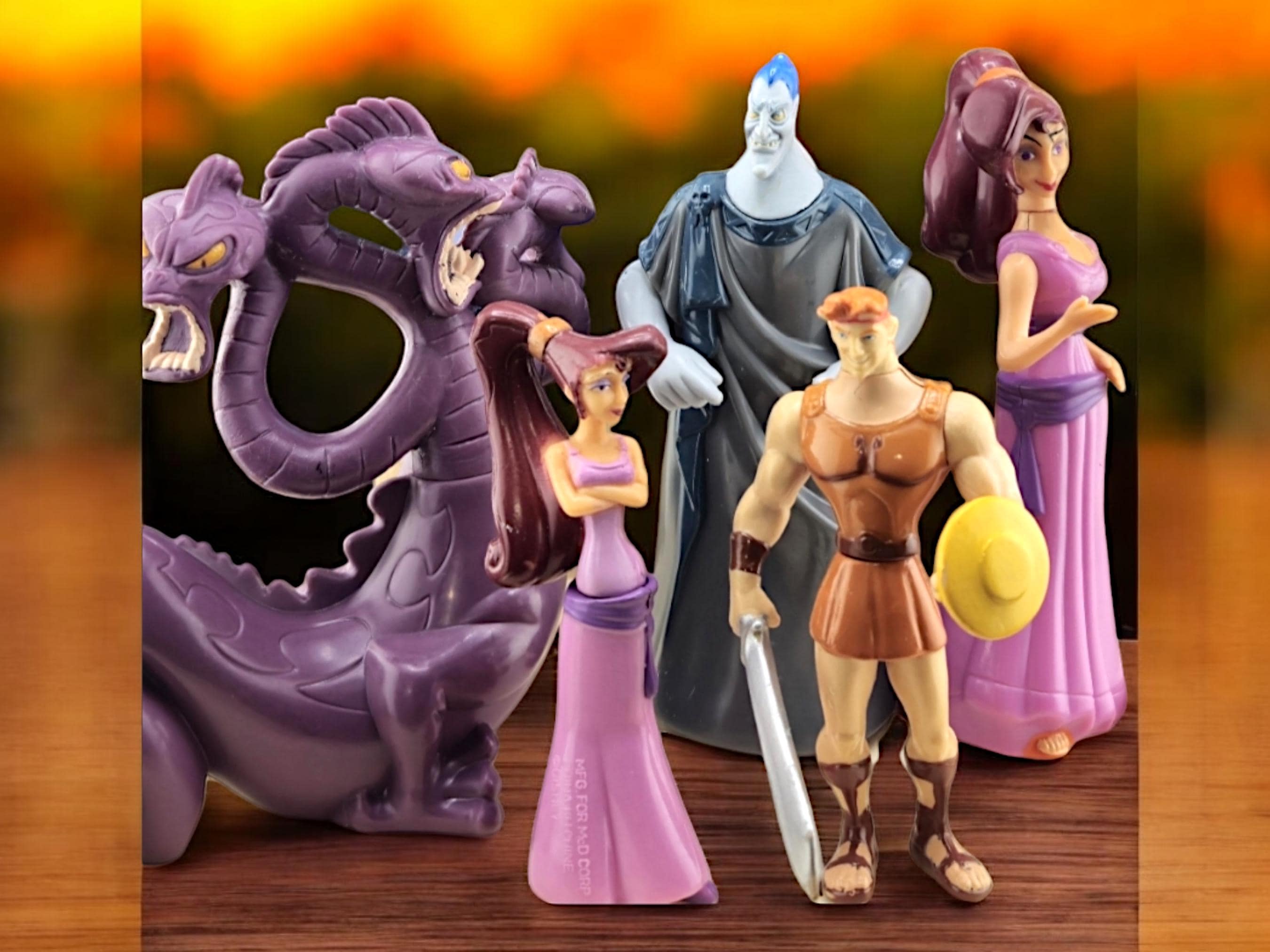 Disney HERCULES vintage フィギュア Vintage Disney Mattel 1996 Golden Glow Hercules Hero 12