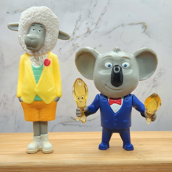 SING MOVIE collectible action figure, Universal Studio Production, McDonald's Happy Meal kids toys. Buster Moon, Eddie the sheep Cake topper