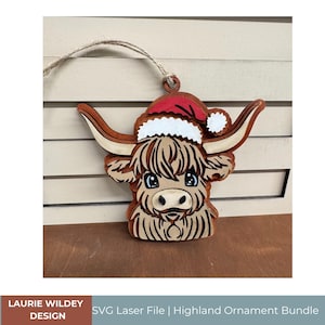 SVG / Ornamento mucca delle Highlands con cappello di Babbo Natale / Laser / SVG/