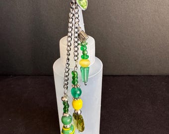 Green and yellow Jeweled Glue Stopper