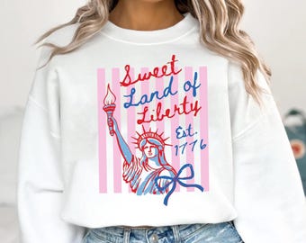 Słodka Kraina Wolności PNG SVG, Patriotyczny projekt koszuli z kokardą kokietki, Paski z okazji 4 lipca w USA, Grafika American Girl z 1776 r., DTF