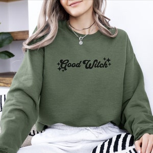 Retro Witch Halloween Sweatshirt, Good Witch Sweatshirt, Cute Witchy Shirt, Vintage Fall Sweater, Retro Fall Aesthetic, Spooky Season