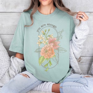 Floral Spring Shirt, Wildflower Gift, Cottagecore Tee, Cottage Core Tshirt, Boho Flower Shirt Aesthetic, Spring and Summer Tees