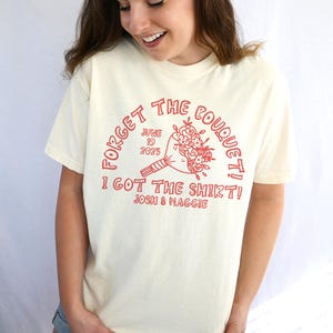 Custom Wedding Toss Shirts, Custom Wedding Shirt, Personalized Bridal Party Gift, Wedding Party Favors, Matching Group Shirts, Wedding Merch bild 6