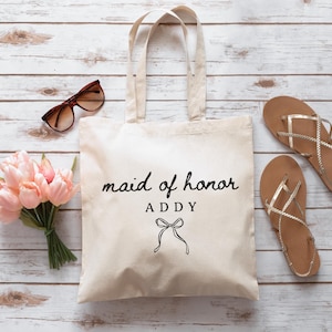 Custom Bridal Party Tote Bags, Personalized Bridesmaid Bags, Bachelorette Party Favors, Bridesmaid Gifts, Bridal Aesthetic, Bridal Coquette