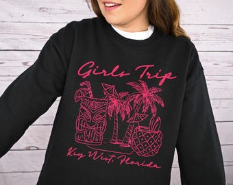 Custom Girls Trip 2025 Sweatshirt, Personalized Beach Vacation Crewneck, Matching Group Sweatshirts, Ladies Weekend Favor, Matching Vacation