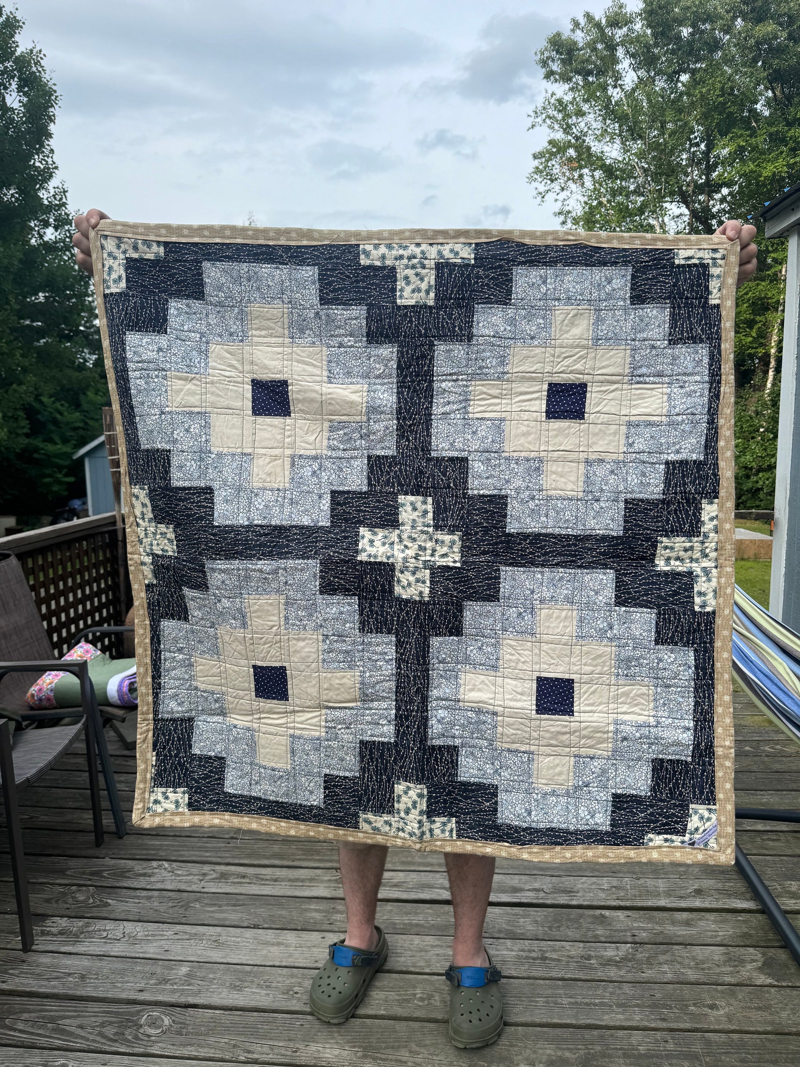 Fleur De Bleu Organic Muslin Baby Quilt with Blue Trim main image 0
