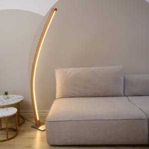 Curved floor lamp - Candor, modern floor lamp, unusual floor lamp, solid oak wood, LED floor lamp, handmade, dimmable