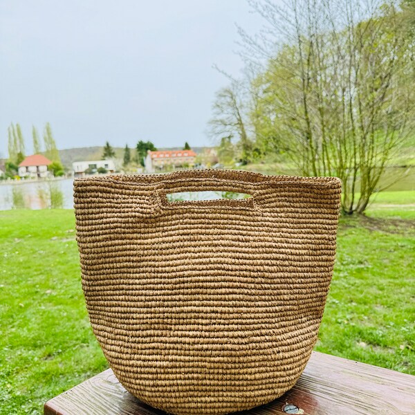 Sac en raphia au crochet