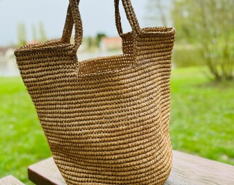 Sac fourre-tout en raphia au crochet fait main