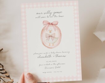 Invitación para baby shower de Silly Goose en rosa: Goose on the Loose (plantilla editable), cuadros vichy rosas, Goose vintage