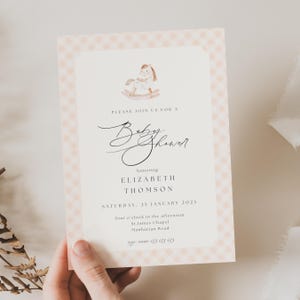 Invito per baby shower neutro con cavallo a dondolo, invito per baby shower neutro con cavallo a dondolo, invito per baby shower neutro con cavallo a dondolo, CP01