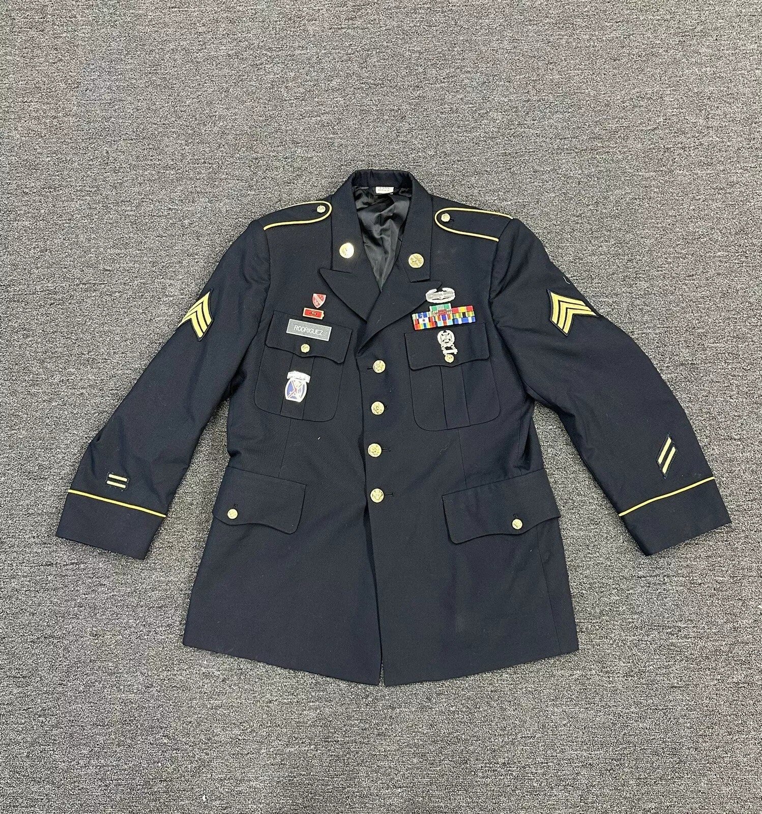 De Rossi & Son U.S. Army Blue Sergeant Jacket with Badges and Medals Size 44-RC