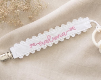 Custom Embroidered Name Pacifier Clip – Personalized Baby Girl Pacifier Holder with Scalloped Edge | Baby Shower Gift | Newborn Essentials