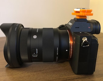 Airtag Camera Hot Shoe Holder sony mirrorless dslr / not a physical product