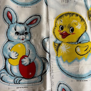 1960年代のヴィンテージイースターバニーとアヒルの子のファブリックパネル：カットアンドソー人形