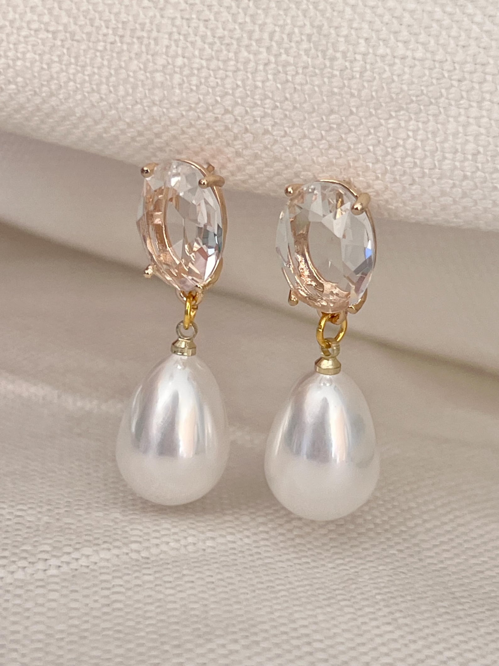 Pearl teardrop star earrings main image 0