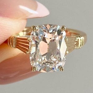 Bague moissanite européenne ancienne de 2,50 carats Bague moissanite taille coussin allongée Bague de fiançailles taille mine ancienne Bague diamant antique en or jaune 14 carats