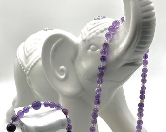 Purple amethyst natural gemstone necklace and bracelet set. Beaded purple amethyst necklace and bracelet set.