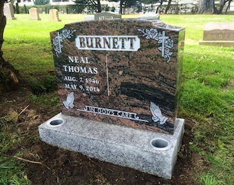 The upright headstone-4
