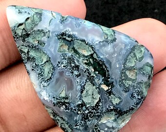 Cabochon poire naturel agate mousse : pendentif pierre précieuse (37 x 26 x 5 mm)