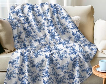 Golden Retriever Blue French Toile Blanket - Velveteen Toile de Jouy Cozy Throw Gifts for Golden Retriever Lover, French Country Dog Blanket
