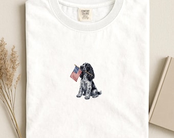 コッカースパニエル ブルーローン アメリカ国旗シャツ、愛国的なコッカーママTシャツ、コンフォートカラーズ® ドッグUSA 独立記念日Tシャツ