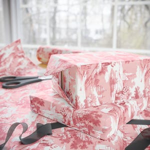 Westie roze toile inpakpapier - Toile de Jouy West Highland Terrier cadeauverpakking voor verjaardagen en feestdagen, hond moeder aanwezig - glanzend of mat afbeelding 5