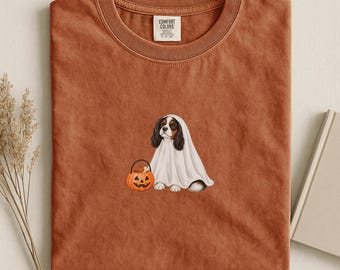 Cavalier Tricolor Halloween Shirt, Spooky Ghost Cavalier Mom T-Shirt, Comfort Colors® Cavalier King Charles Spaniel Fall Tee