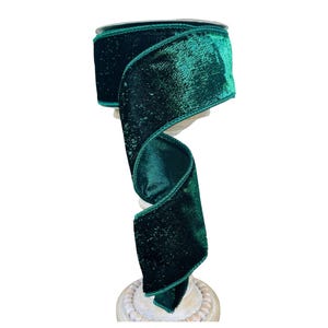 Emerald Green Lame Velvet Ribbon – 2.5&quot; x 10 Yards – Farrisilk Designer Holiday Christmas Ribbon with Metallic Threading