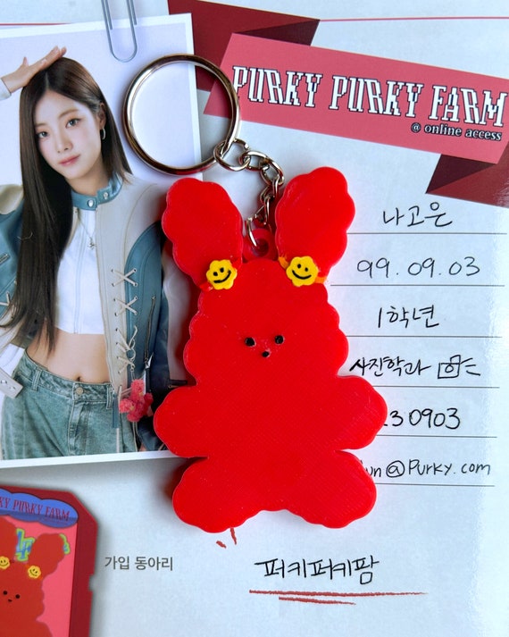 Purple Kiss Season's Greetings 2024 Keychain Charms - Purky Purky