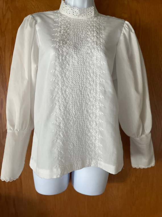 Vintage 1970s White Victorian Mutton Sleeve Blouse