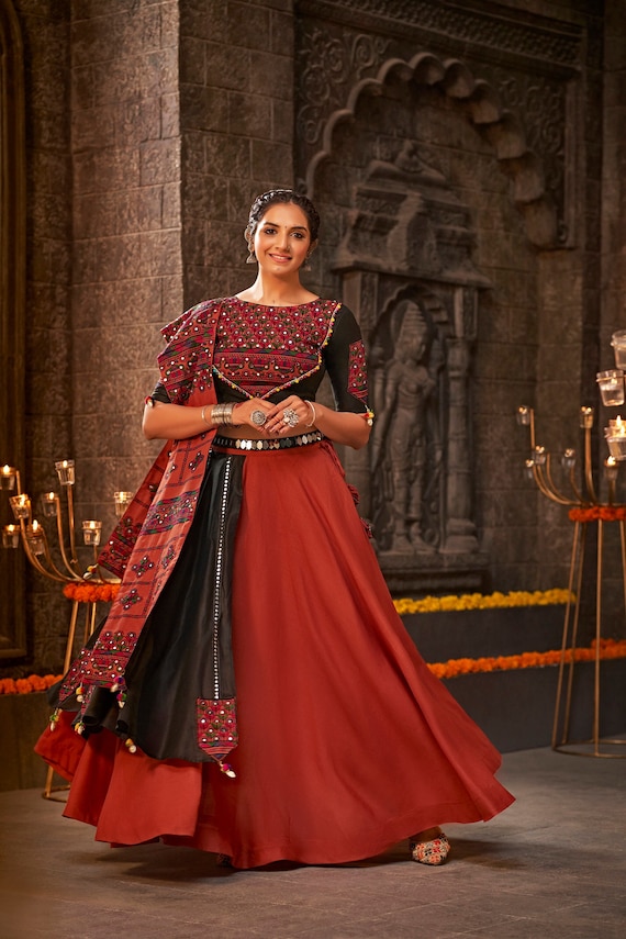 Orange Color Treditional Navratri Lehenga Choli Wedding Garba Lehnga Choli Function Wear Lahanga Choli Party Wear Lahenga Choli Customemade Etsy UK
