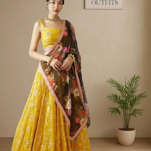 Lehenga Choli Amarilla para Mujer: Lengha Choli India con Función Haldi y Dupatta