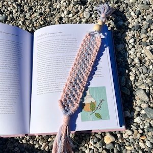 Pastel Sparkly Bookmark | Pastel Macrame Bookmark | Handmade Bookmark | Bookmark Tassel | Gift for Booklover | Boho Bookmark